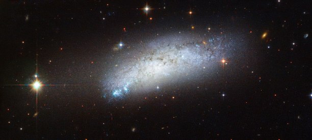 ESO 162-17, telescopio Hubble